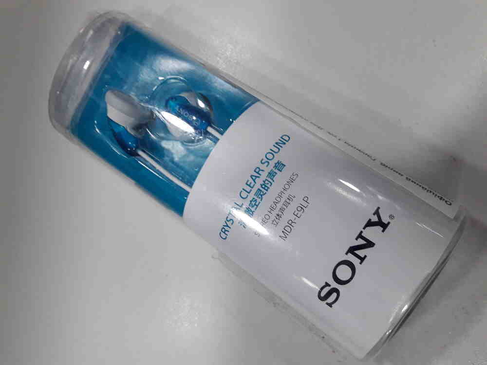 Наушники и Bluetooth-гарнитуры Sony MDR-E9LP Blue, фото №1