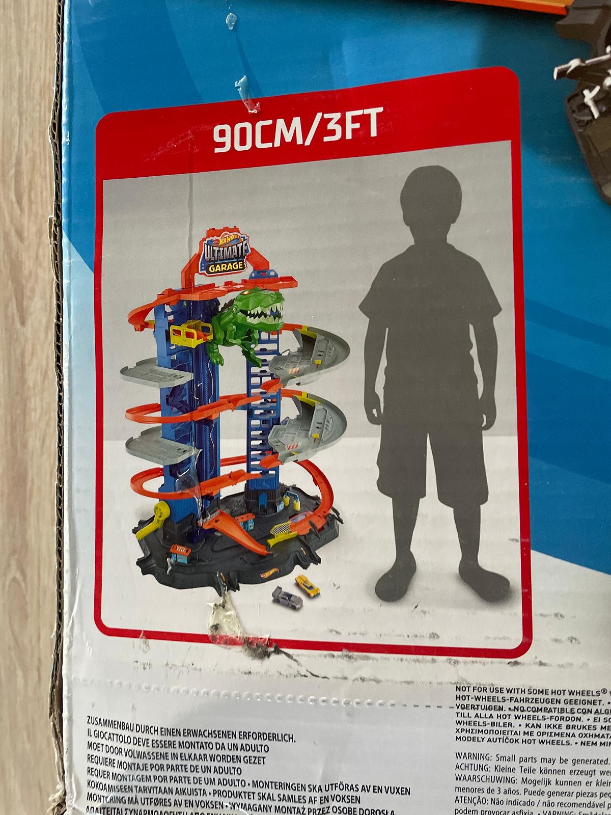 Ігровий набір трек-парковка з динозавром Hot Wheels GJL14 відсутні авто та зламане кріплення, фото №3