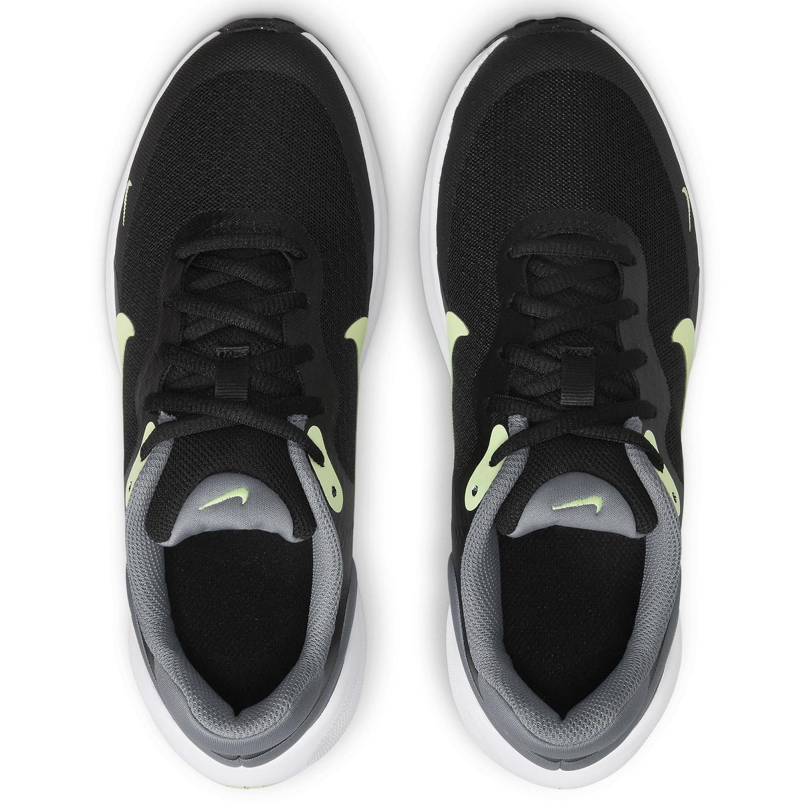 Кросівки Nike Revolution 7 Чоловічі, фото №5 Кросівки Nike Revolution 7 Чоловічі, фото №5