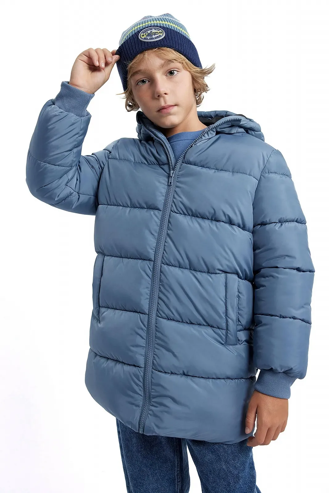 Зимова куртка DeFacto для хлопчиків, стандартний крій, з капюшоном, фото №1