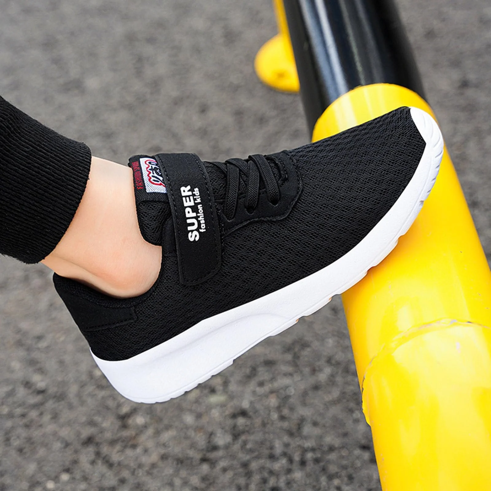 Кроссовки для мальчиков и девочек Нескользящая спортивная обувь Детские сетчатые комнатные кроссовки с застежкой Дышащие детские кроссовки Спортивная обувь Теннисные туфли Детская обувь, фото №5