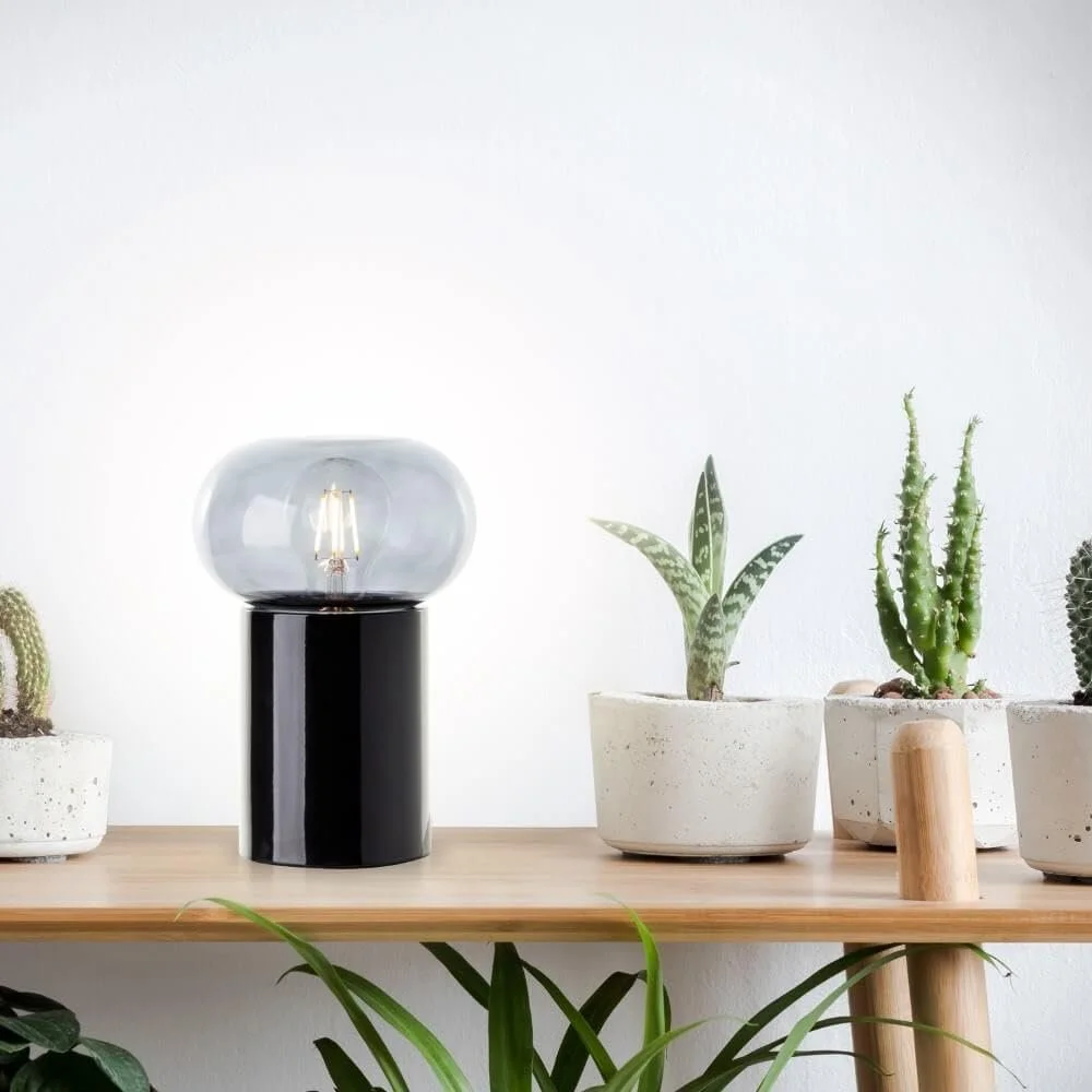Настільна лампа Brilliant Knut 99002/06 Чорна з димчастим склом, фото №4