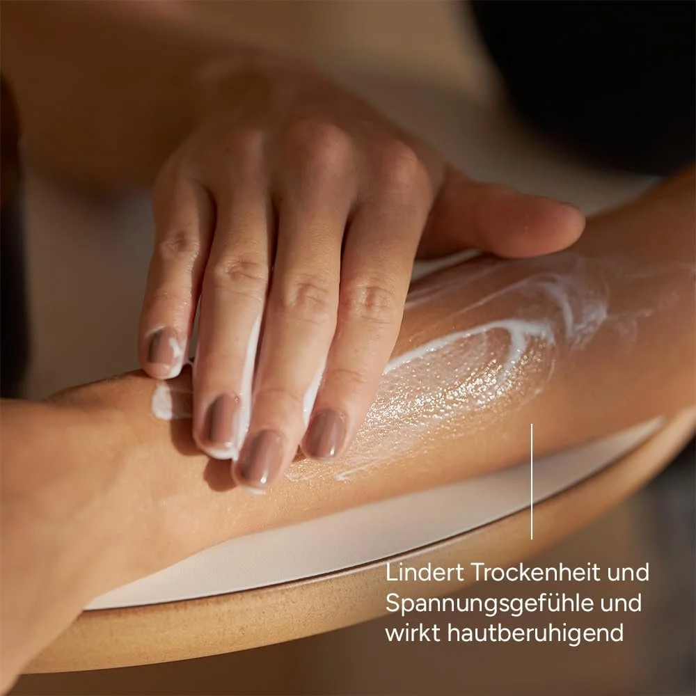 Лосьйон для тіла JUNGLÜCK Hyaluronic 240 мл - Vegan | Легкий лосьйон без запаху для інтенсивного зволоження, фото №4