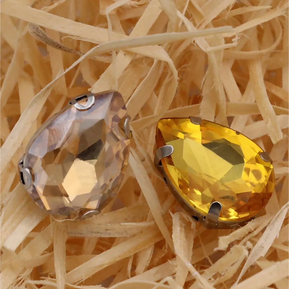 Пришивні стрази Крапля Води SEWACC 100 шт. Кришталеві скляні у формі краплі для пришивання одягу, фото №2