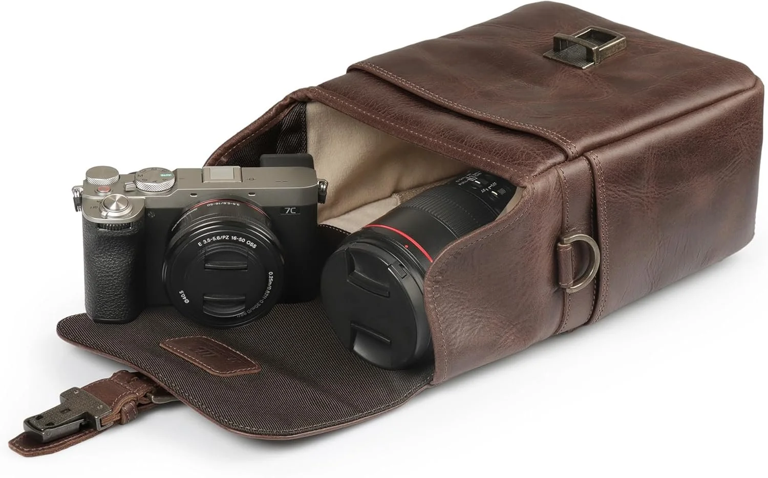 Шкіряна сумка-мессенджер для камери MegaGear MG1329 Mini Коричневий, фото №8 Шкіряна сумка-мессенджер для камери MegaGear MG1329 Mini Коричневий, фото №8