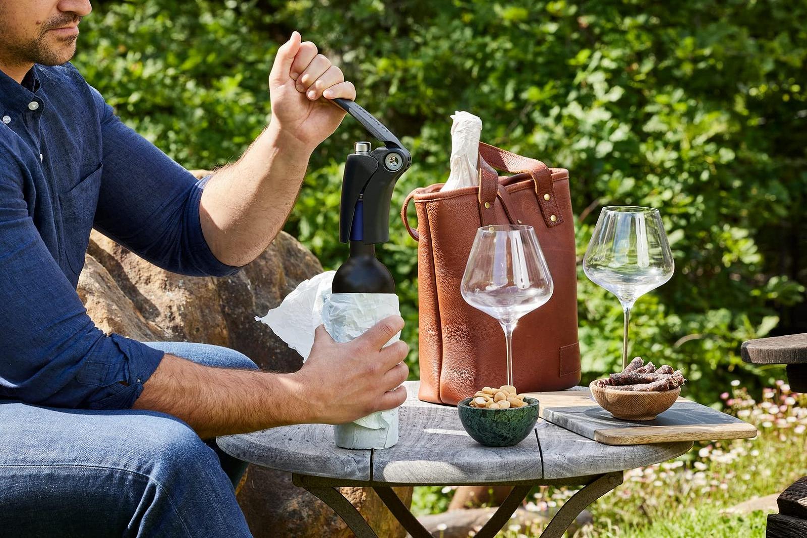 Штопор важільний Le Creuset LM-150, пластик, матовий чорний, фото №5 Штопор важільний Le Creuset LM-150, пластик, матовий чорний, фото №5