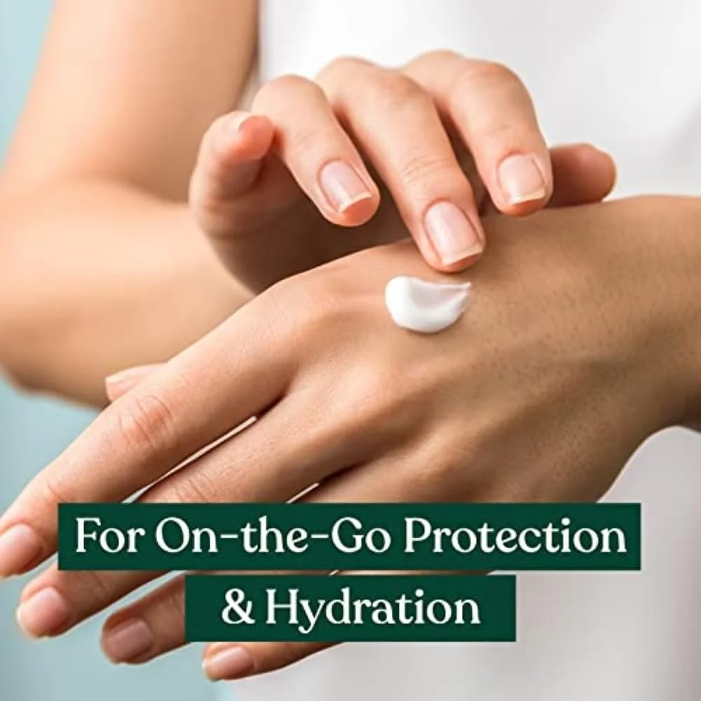 Крем для рук The Body Shop Полуниця 30мл, фото №2 Крем для рук The Body Shop Полуниця 30мл, фото №2