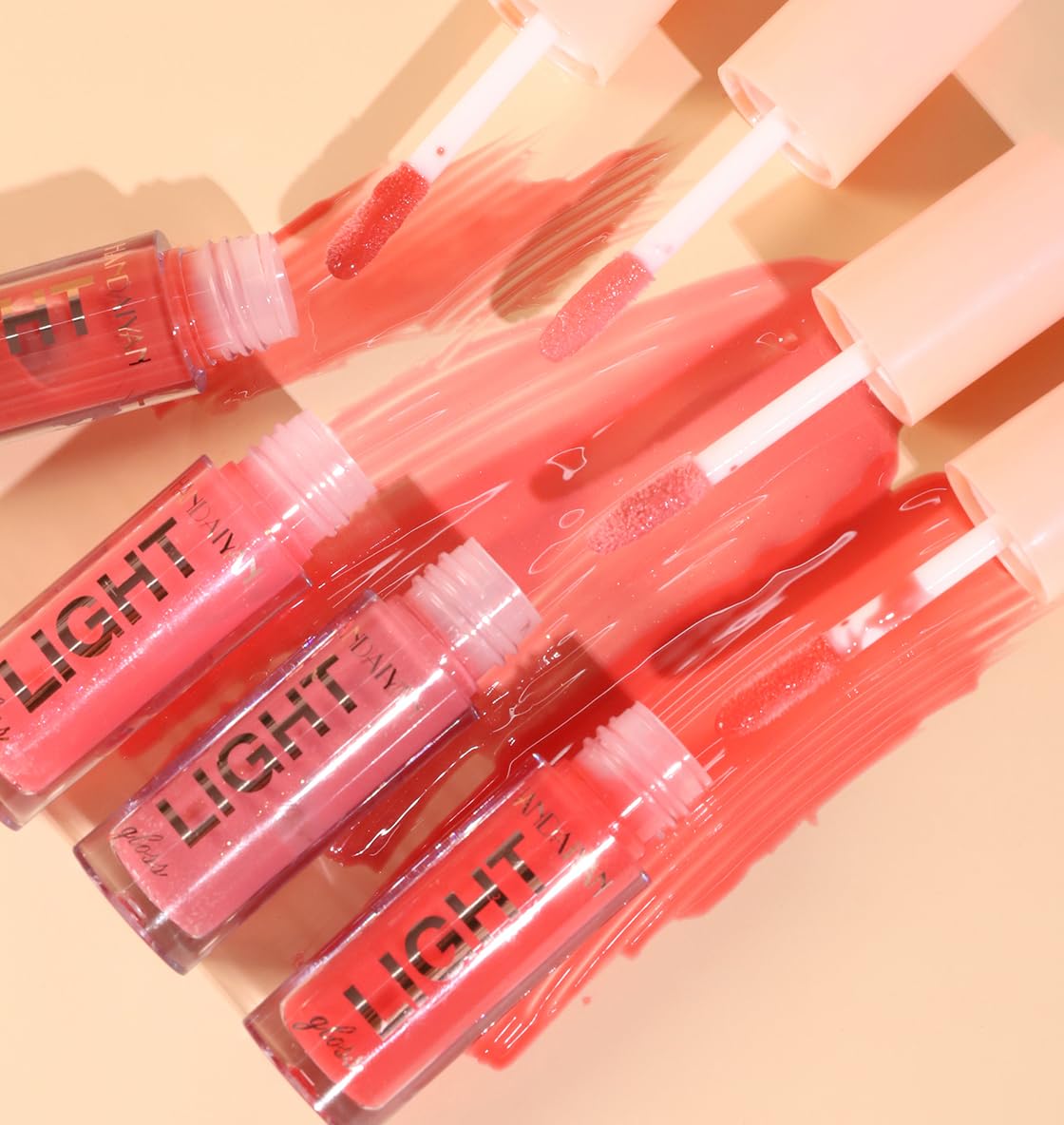 Блеск для губ Hydrating Lip Glow Oil Питательный, фото №7
