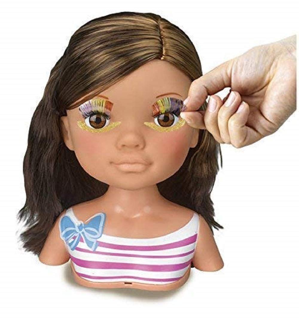 Кукла Famosa Nancy A Day of Beauty Secret Морена, фото №3 Кукла Famosa Nancy A Day of Beauty Secret Морена, фото №3