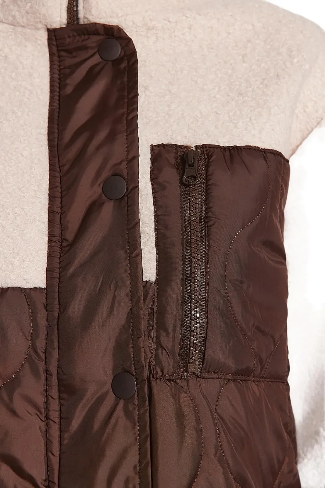 Пальто TRENDYOL женское, фото №5 Пальто TRENDYOL женское, фото №5