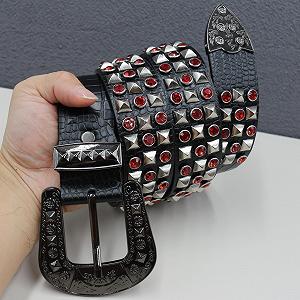 Ремінь AGUTALITHIC Hellen Пірамідальні заклепки Strass Punk, заклепки (115 см/45, червоний) synthetic.ua - Фото 1