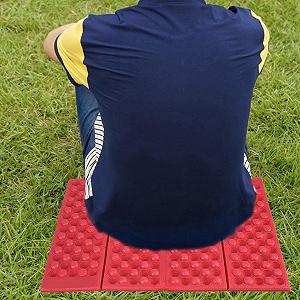 Подушка Qukaim Camping Seat Мат складной Водонепроницаемый Red and Black - Фото 1