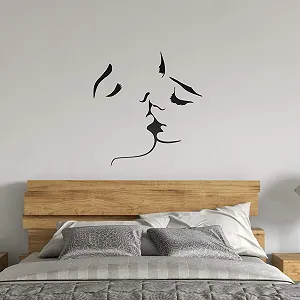 Наклейка на стіну OOTSR 3D Cute Kiss 57 x 55 см - Фото 1