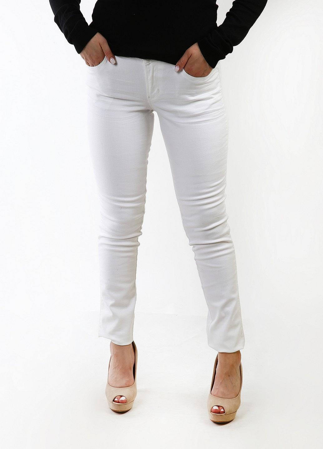 Джинсы GUESS W28 Белый (GDG-w72aj2d2g10-White), фото №2