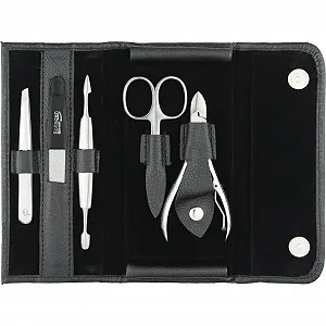 Набор для маникюра marQus Premium, 5 предметов, нержавеющая сталь, в чехле из натуральной кожи, черный цена на synthetic.ua - Фото 1 Набор для маникюра marQus Premium, 5 предметов, нержавеющая сталь, в чехле из натуральной кожи, черный synthetic.ua - Фото 1