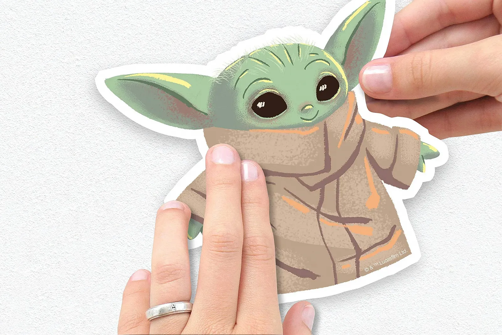 Наклейка на стену Komar Star Wars Mandalorian Baby Yoda 50 x 70 см 14060h, фото №3