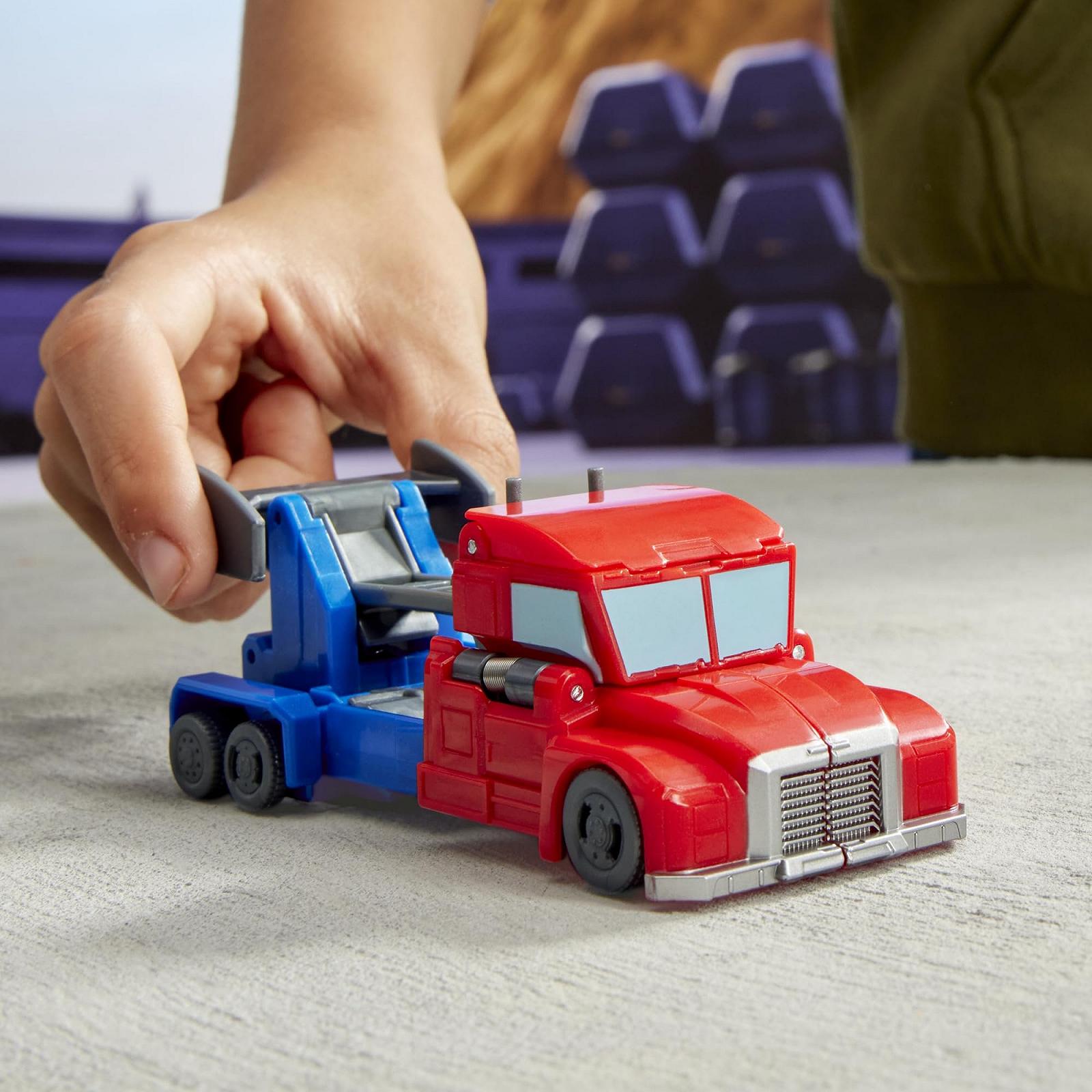 Трансформер Transformers Earthspark Optimus 1 Step Smash, фото №4