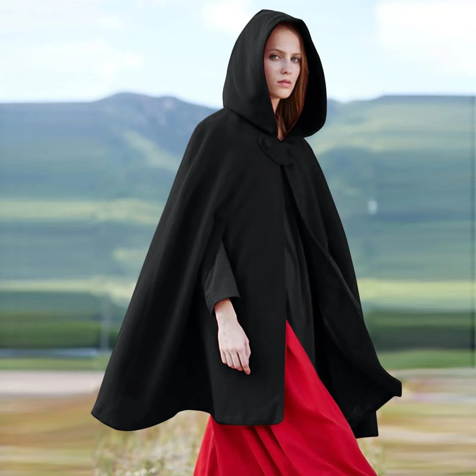 Жіноча накидка з капюшоном Зимова, фото №3 Жіноча накидка з капюшоном Зимова, фото №3