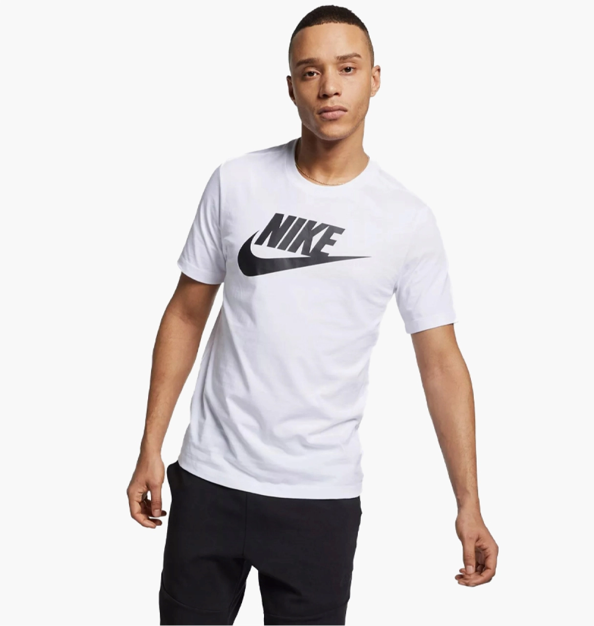Футболка Nike Sportswear Tee L, фото №1