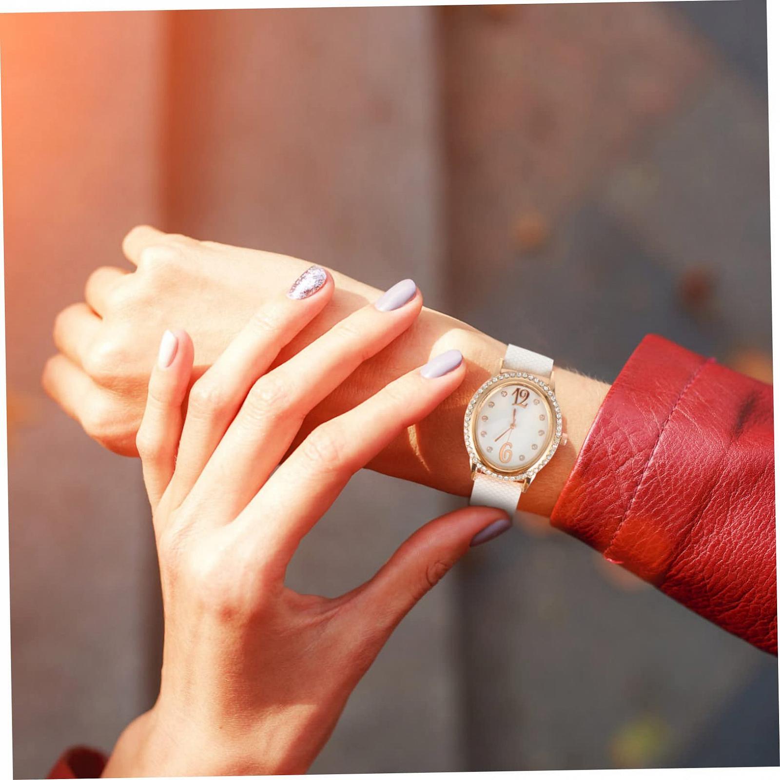 Годинник OATIPHO Кварцовий сріблястий для жінок, браслет з нержавіючої сталі, білий, фото №5 Годинник OATIPHO Кварцовий сріблястий для жінок, браслет з нержавіючої сталі, білий, фото №5