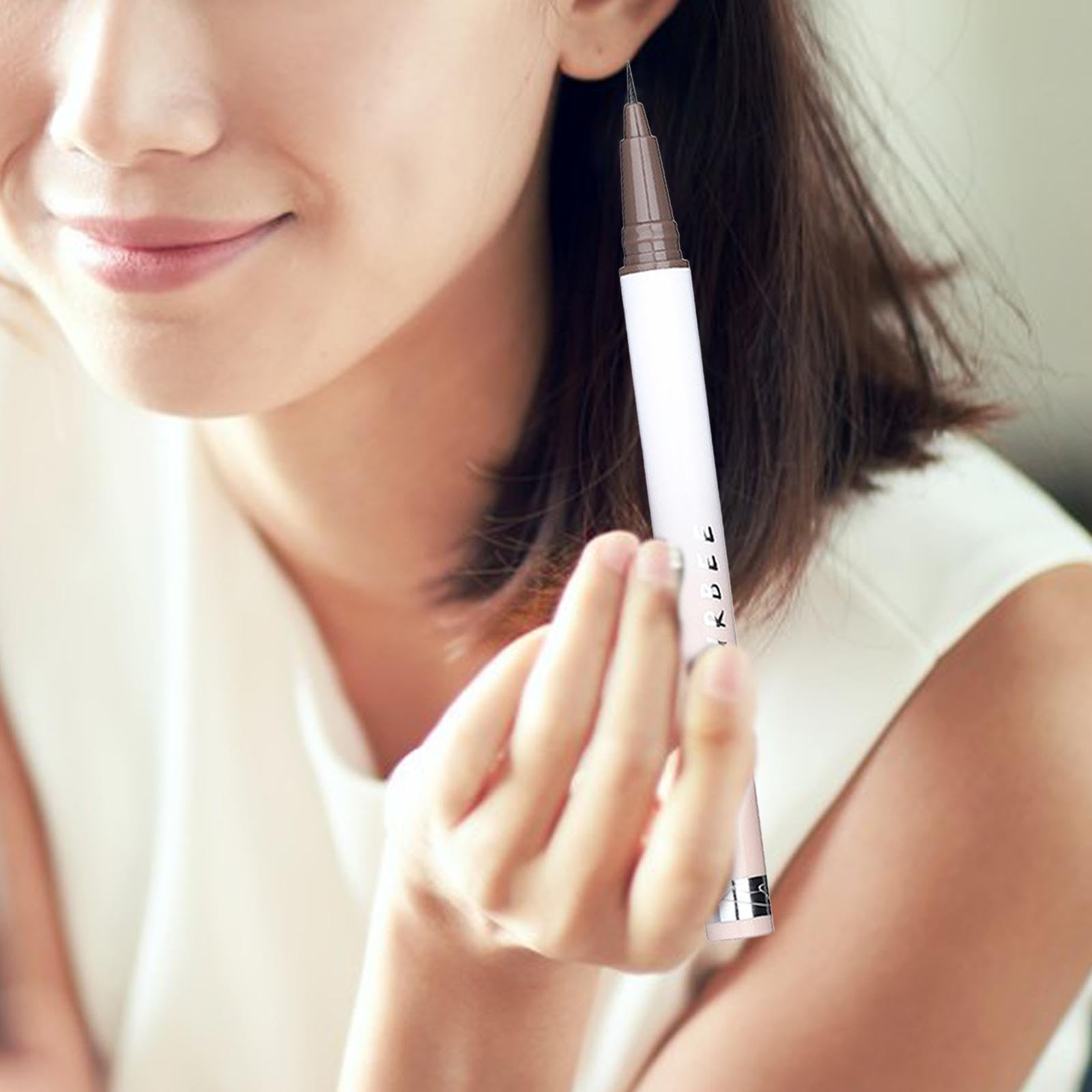 Карандаш Milageto Eyebrow Liquid Gray Multifunctional Durable Fine Tip, фото №4 Карандаш Milageto Eyebrow Liquid Gray Multifunctional Durable Fine Tip, фото №4