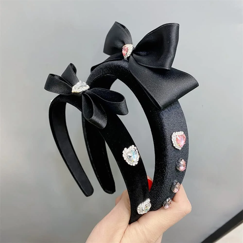 Обруч на голову з бантом і стразами у формі серця Чорний, S, фото №3 Обруч на голову з бантом і стразами у формі серця Чорний, S, фото №3