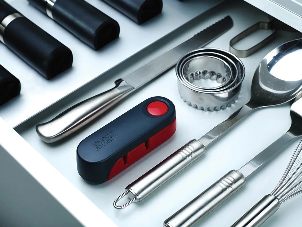 Складане ручне точило для ножів Joseph Joseph Rota з нековзною основою Red, фото №5