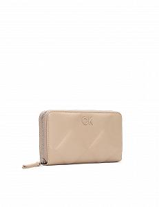 Гаманець Calvin Klein Re-Lock Quilt Zip Around Срібний Молочний synthetic.ua - Фото 1