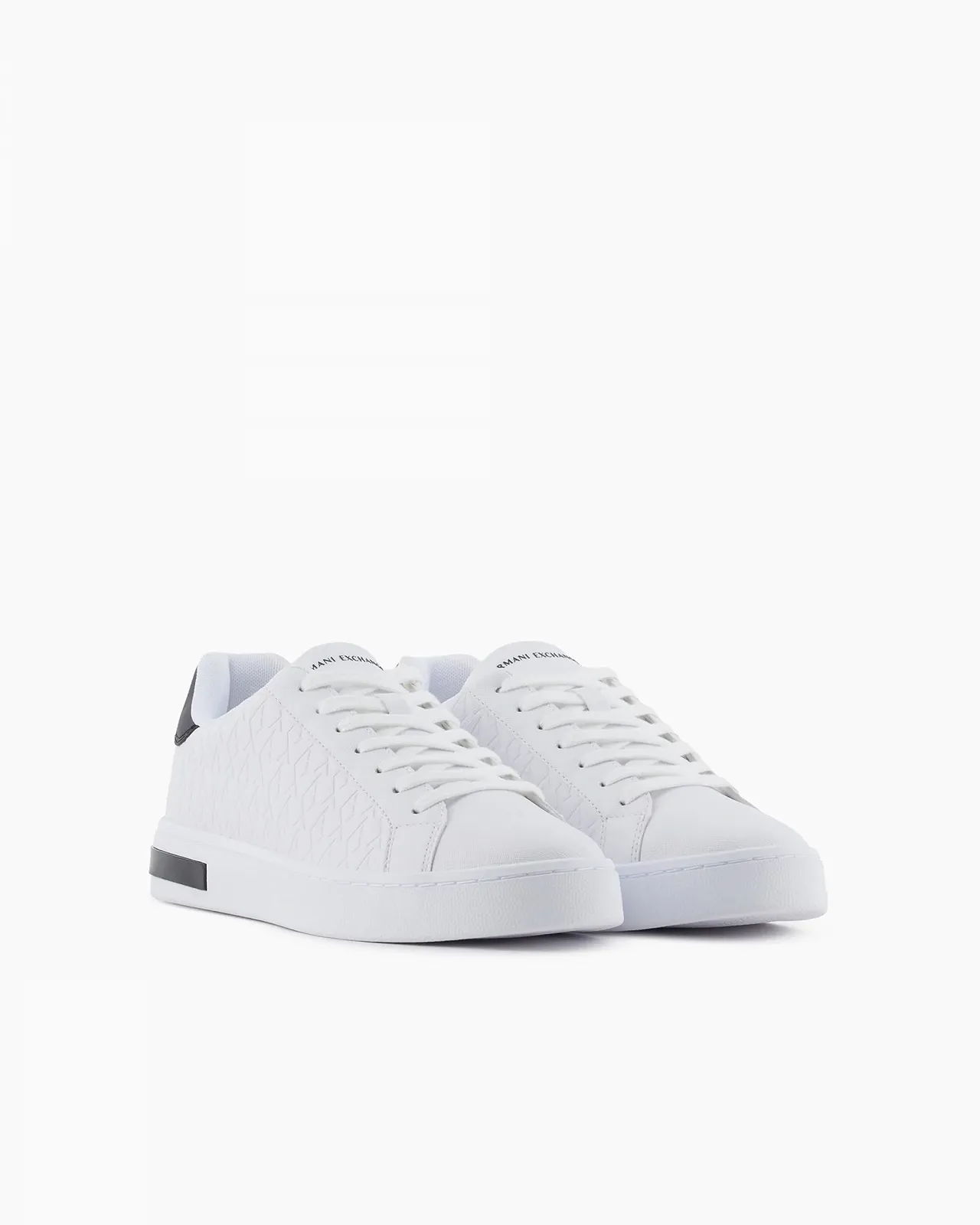 Кросівки Armani Exchange Xm000140 Чоловічі Штучна Шкіра, фото №1 Кросівки Armani Exchange Xm000140 Чоловічі Штучна Шкіра, фото №1