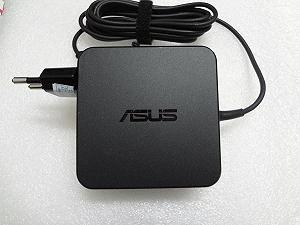Блок питания для ноутбука ASUS 19V 1.75A 33W (4.0*1.35) ORIG1.(Квадратный с вилкой) Блок питания для ноутбука ASUS 19V 1.75A 33W (4.0*1.35) ORIG1.(Квадратный с вилкой)