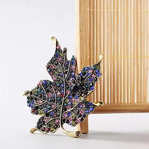 Изящная брошь кленовый лист с цветными камнями – элегантное, стильное украшение, подарок женщине, значок synthetic.ua - Фото 1