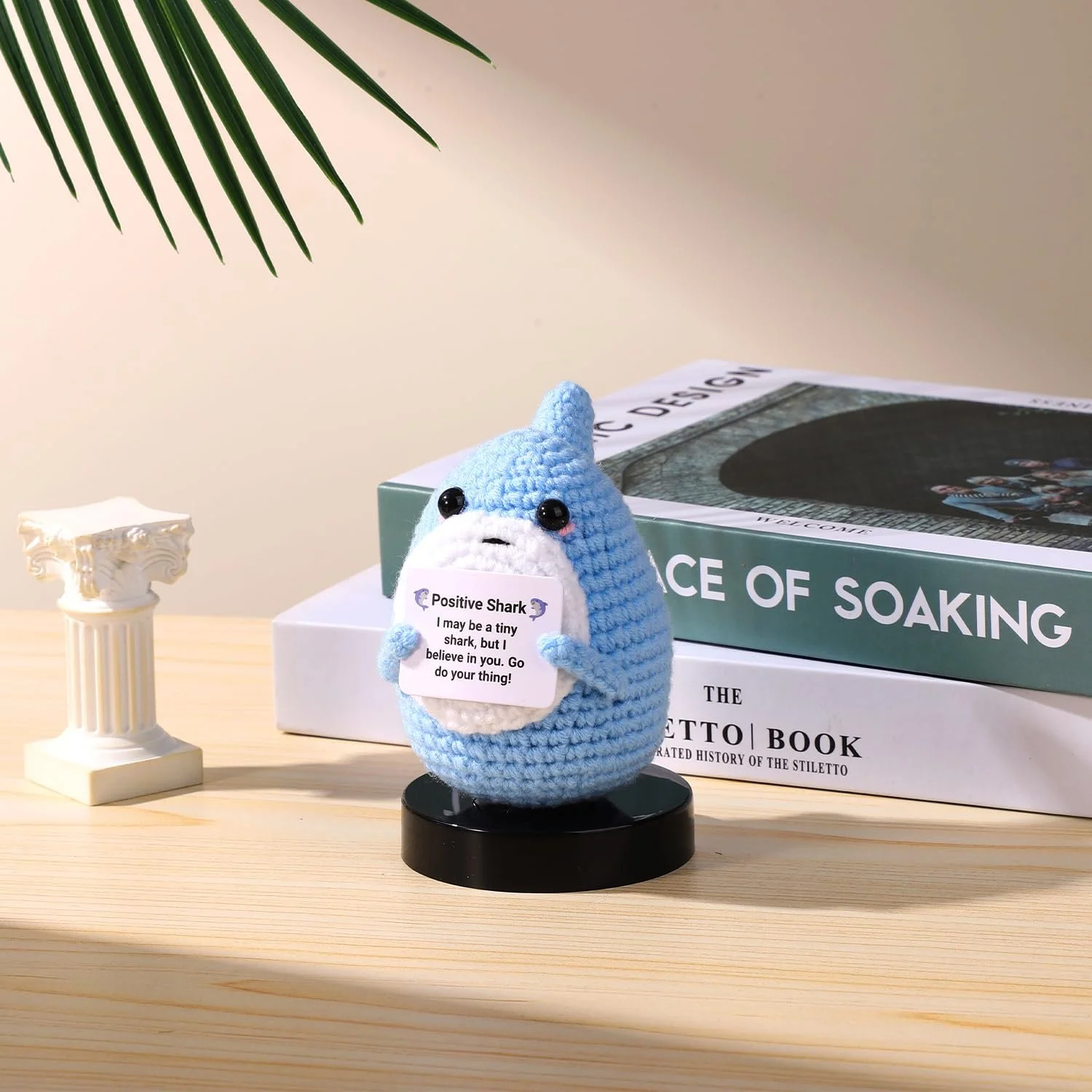 Вязаная игрушка Акула TOYMIS Positive Shark Мини кукла крючком, эмоциональная поддержка, подарок для вдохновения, украшение для вечеринки, фото №4 Вязаная игрушка Акула TOYMIS Positive Shark Мини кукла крючком, эмоциональная поддержка, подарок для вдохновения, украшение для вечеринки, фото №4