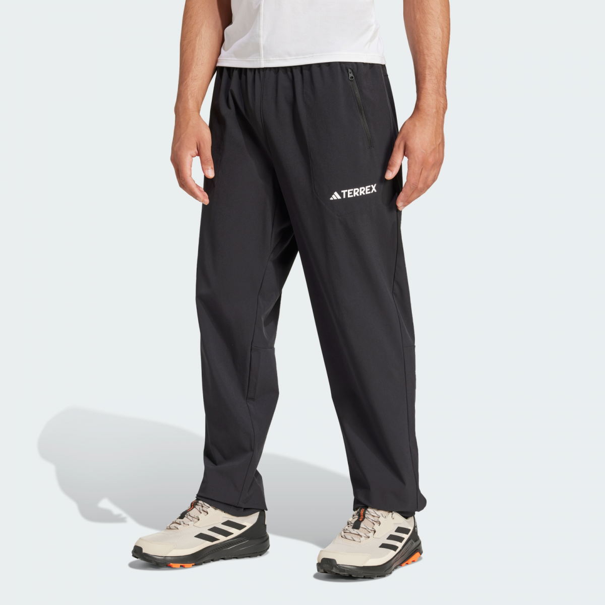 Штани MT ESS PANTS JP0811 Adidas Чорний XL, фото №1