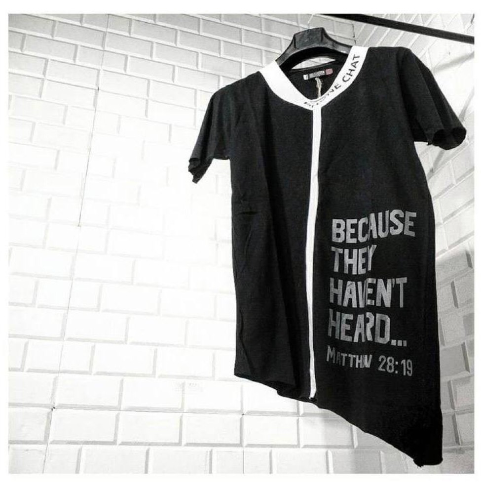 Футболка удлиненная с ассиметричным низом черная, фото №5 Футболка удлиненная с ассиметричным низом черная, фото №5