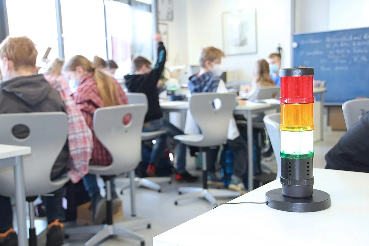 Монітор якості повітря Werma CO2 649.000.10 / NDIR 5000 ppm / Світлофорна Індикація / Чорна, фото №5 Монітор якості повітря Werma CO2 649.000.10 / NDIR 5000 ppm / Світлофорна Індикація / Чорна, фото №5