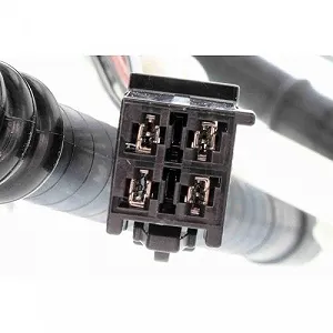 Датчик уровня топлива VEMO V30-09-0068 VEMO Quality synthetic.ua - Фото 1