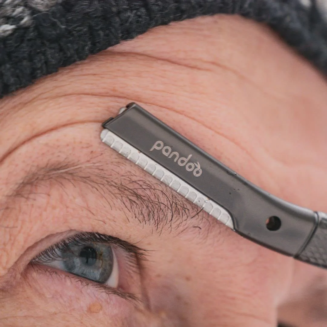 Бритва для бровей Metal Eyebrow Razor 4 лезвия Black, фото №8