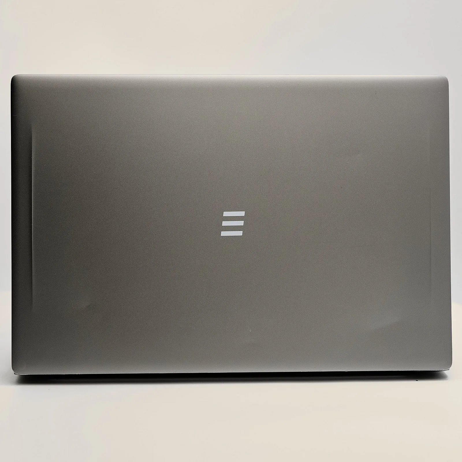 Ноутбук 15.6'' Medion (Lenovo Group) Akoya P15649 | Intel Core i5-8265U | IPS (1920x1080) FullHD | RAM 16 ГБ | SSD 256 ГБ | Intel UHD Graphics 620 | Металевий корпус | Win11 (5055), фото №7