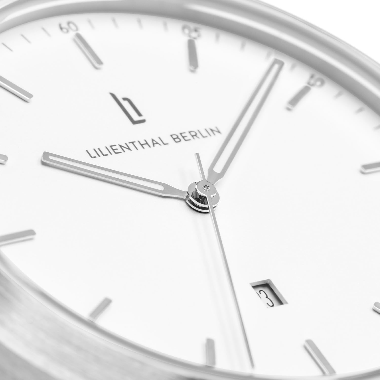 Часы Lilienthal Berlin Huxley Кварцевые Серебро Белый с Коричневым Кожаным Ремешком, фото №5 Часы Lilienthal Berlin Huxley Кварцевые Серебро Белый с Коричневым Кожаным Ремешком, фото №5