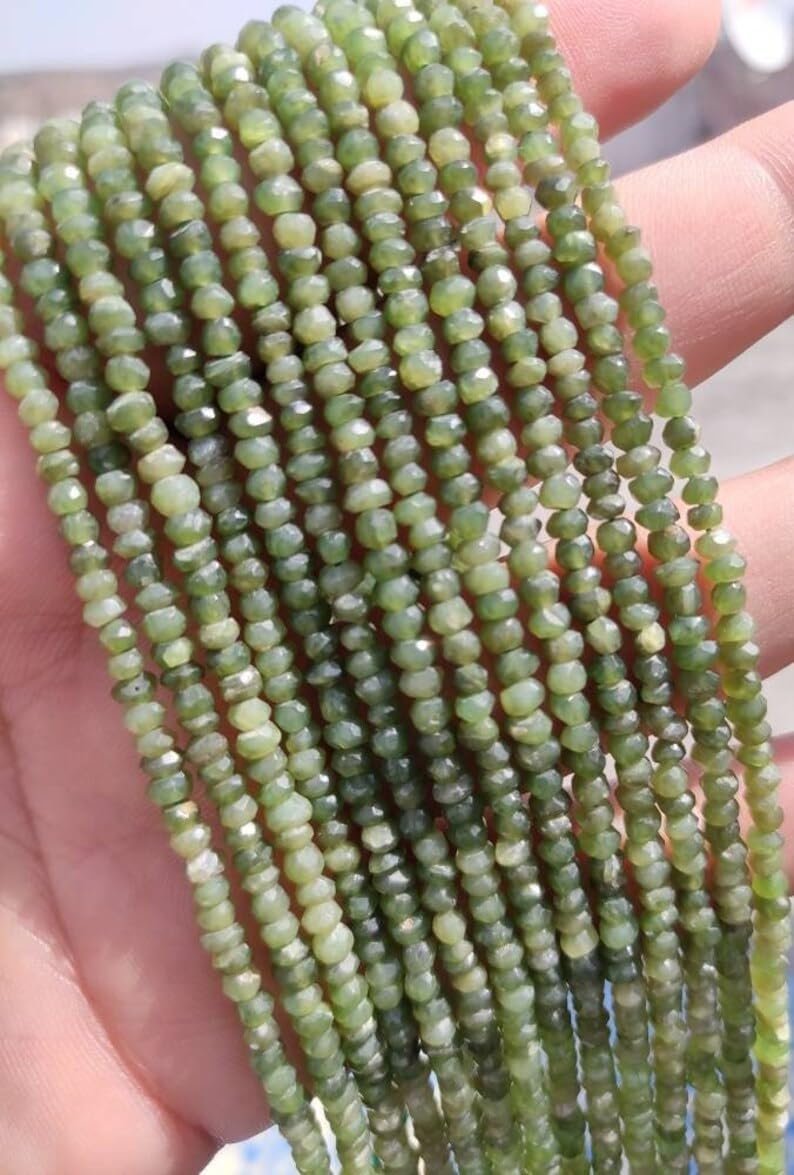 Круглые граненые бусины Кошачий глаз Зеленый 3.5-4 мм, фото №3
