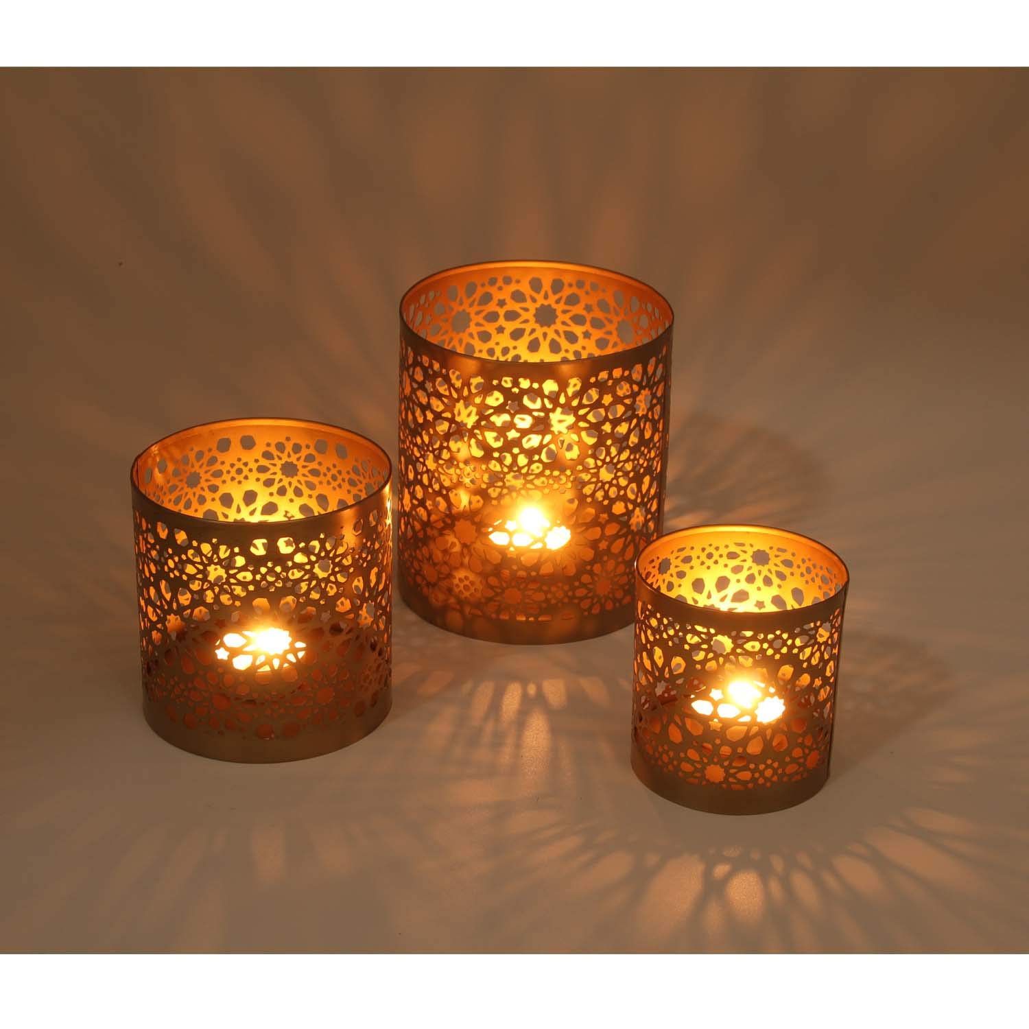 Набор фонарей Casa Moro Navin металлические в антикварном золотом виде, фото №2 Набор фонарей Casa Moro Navin металлические в антикварном золотом виде, фото №2