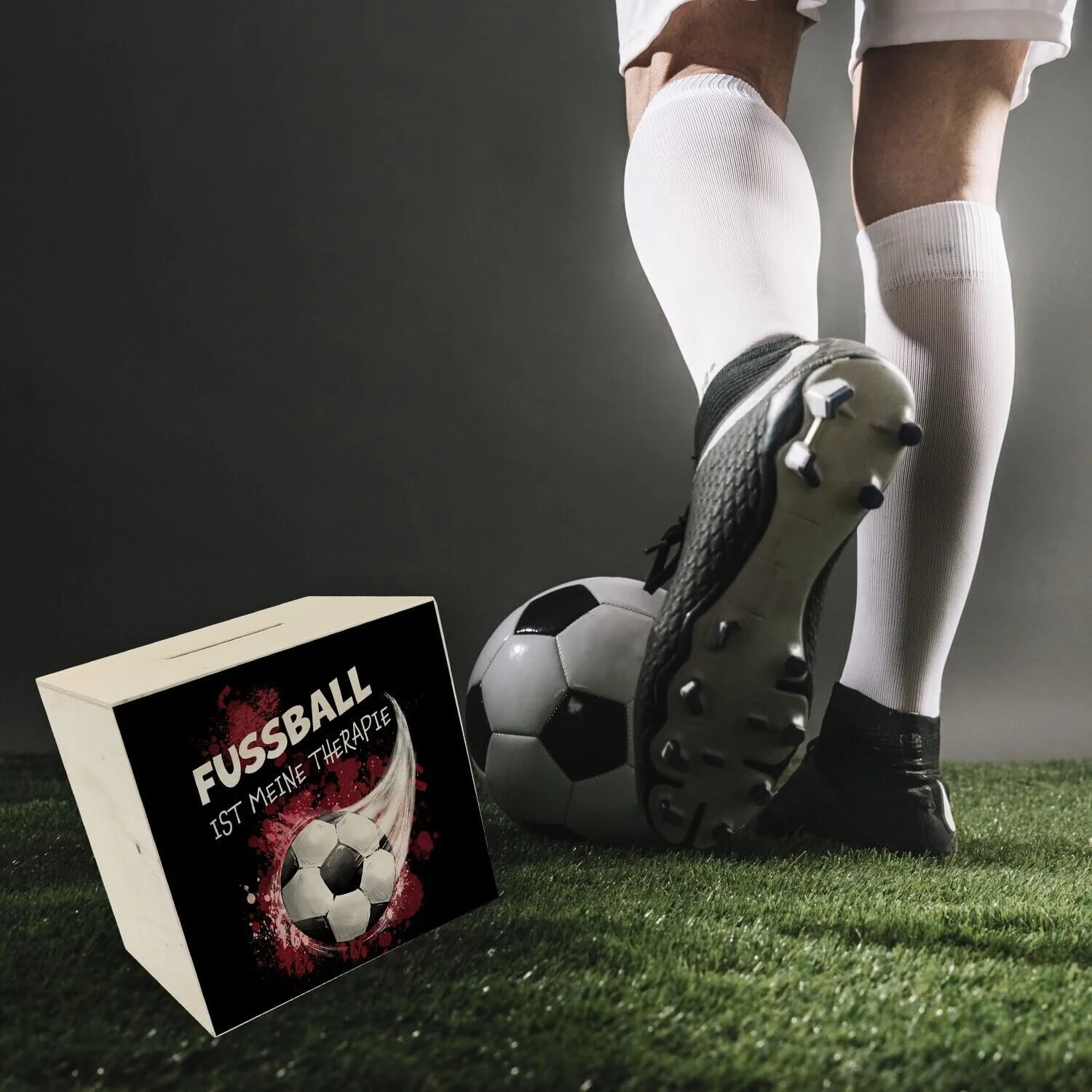 Скарбничка дерев'яна Football is My Therapy з футбольним мотивом, фото №6