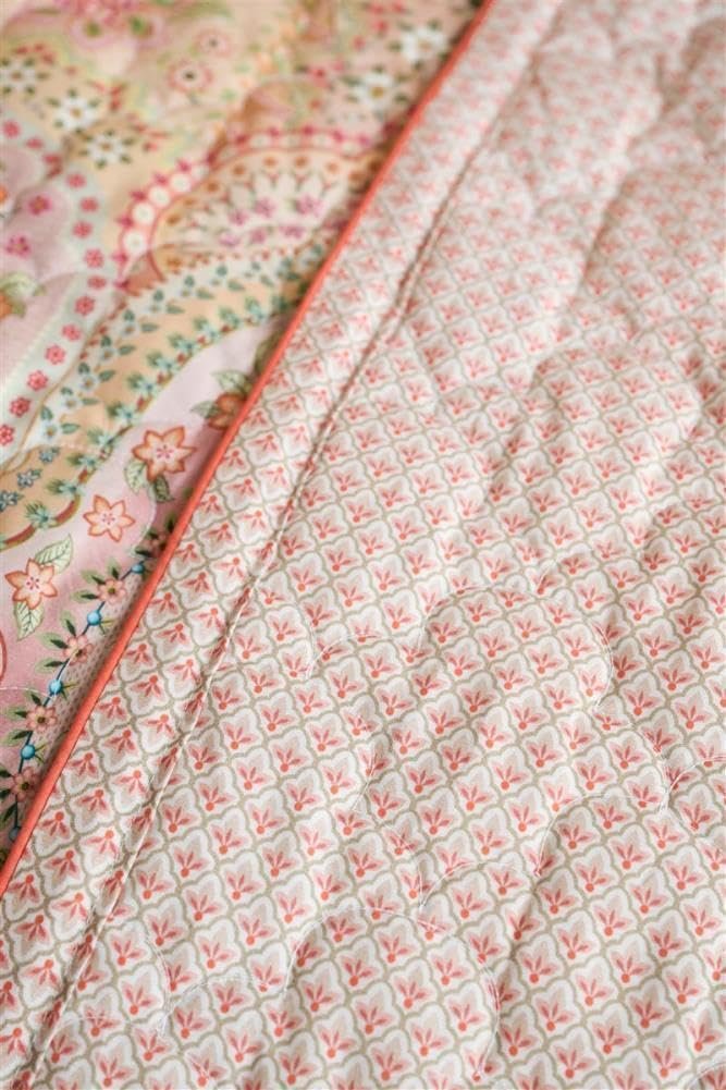 Покривало Pip Studio Jabali Flower Колір Coral Red Розмір 180 x 260 см, фото №2 Покривало Pip Studio Jabali Flower Колір Coral Red Розмір 180 x 260 см, фото №2