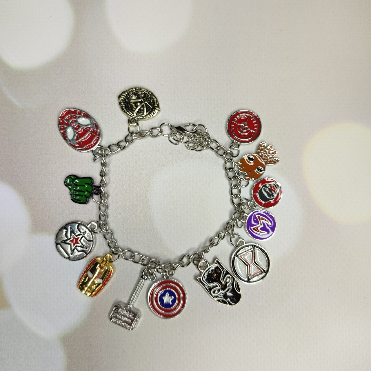 Браслет с подвесками Мстители Avengers Марвел Marvel, фото №3