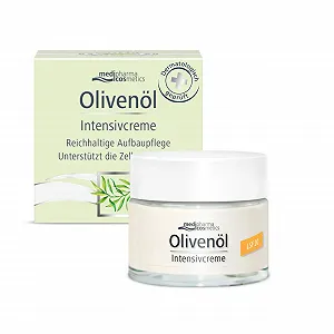 Купити Денний крем medipharma cosmetics Olive Oil Intensive Cream SPF 20 інтенсивний з оливковою олією та вітамінами А та Е 50 мл - Фото 1 Денний крем medipharma cosmetics Olive Oil Intensive Cream SPF 20 інтенсивний з оливковою олією та вітамінами А та Е 50 мл - Фото 1