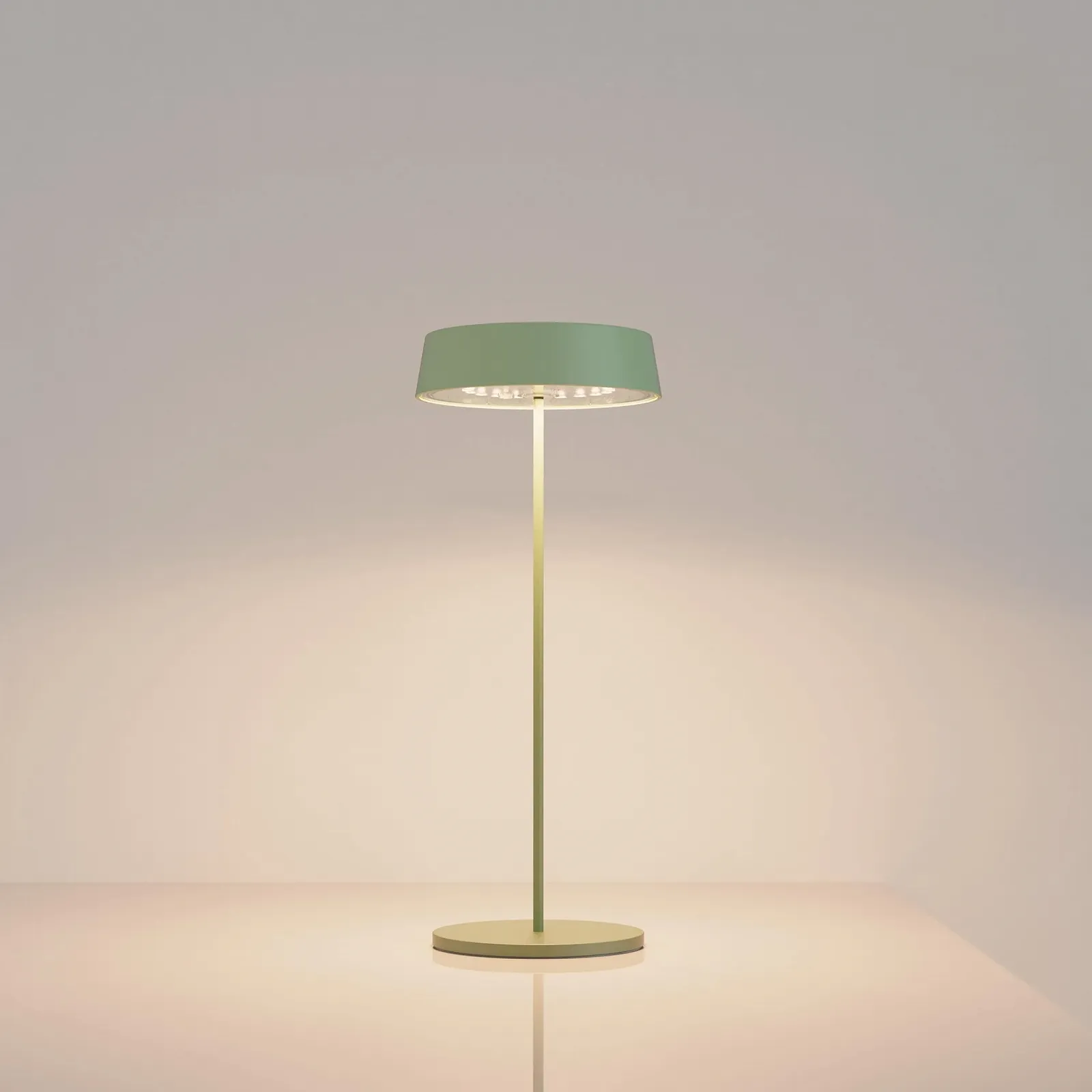 Настільна лампа Palmina 901 LED Регульована яскравість 4400 mAh Бездротова IP54 Зелена, фото №1