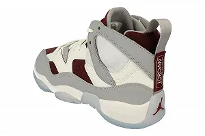 Кроссовки NIKE Air Jordan Jumpman Two Trey GS Basketball Dq8431 synthetic.ua - Фото 1