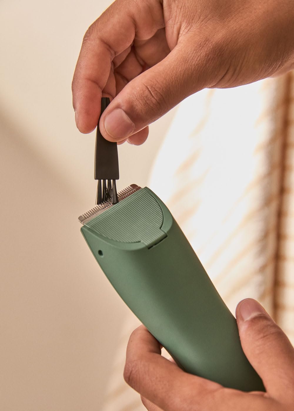 Електробритва і бритва для бороди CREATE Barber Studio Sage Green Водонепроникний 5 висот зрізу 2 гребені 5 Вт, фото №5 Електробритва і бритва для бороди CREATE Barber Studio Sage Green Водонепроникний 5 висот зрізу 2 гребені 5 Вт, фото №5