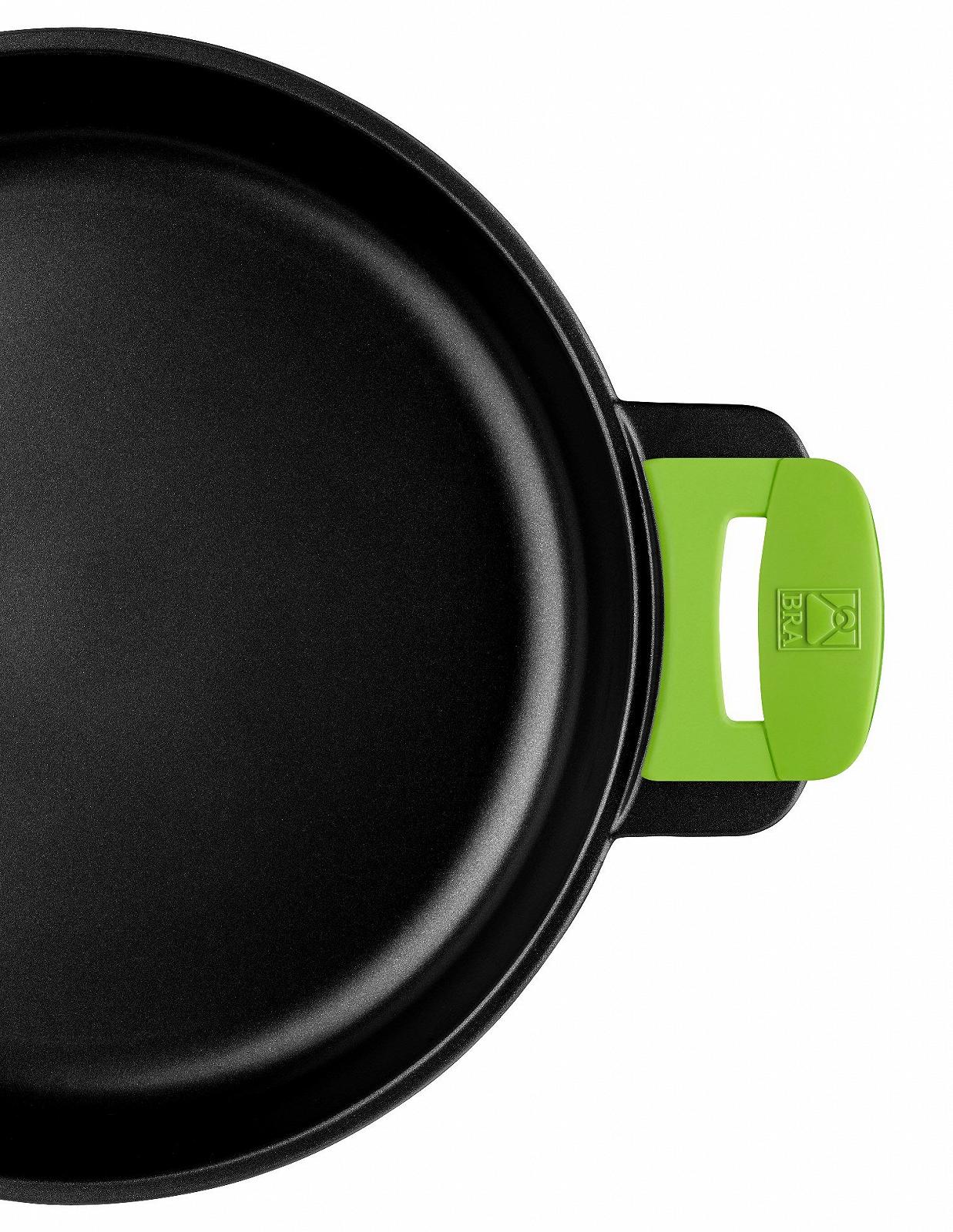 Кастрюля низкая BRA Prior 28 см со стеклянной крышкой и силиконовыми ручками для всех типов плит и духовки, фото №5 Кастрюля низкая BRA Prior 28 см со стеклянной крышкой и силиконовыми ручками для всех типов плит и духовки, фото №5