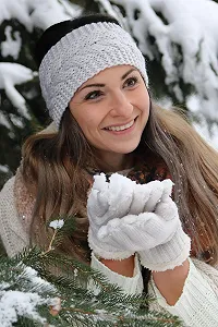 Пов'язка на голову styleBREAKER Жіноча В'язана Косичка 04026005 Темно-синій synthetic.ua - Фото 1